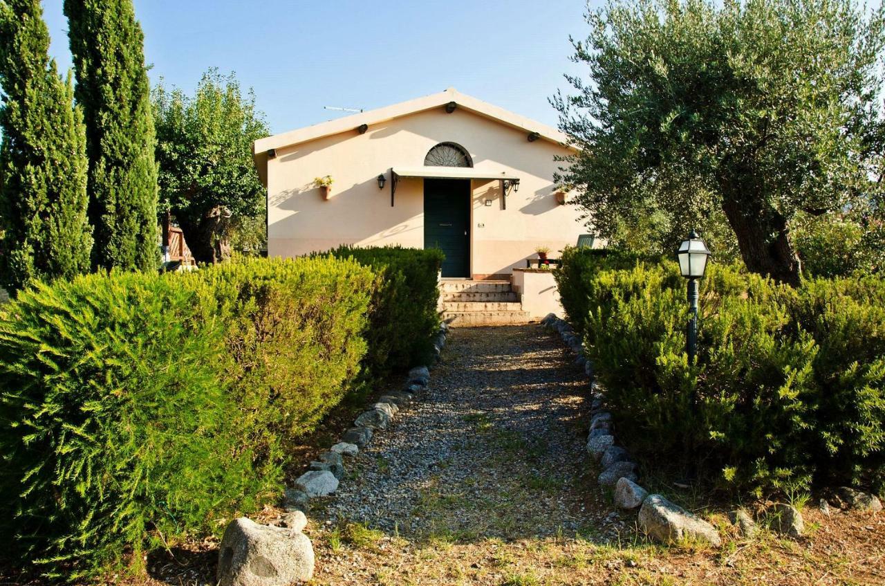 רוסאנו Pathirion B&B מראה חיצוני תמונה